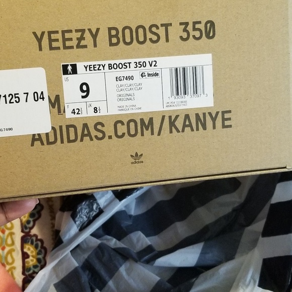 Yeezy clay v2 - Picture 3 of 3